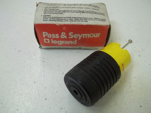 PASS & SEYMOUR  L820-C TURNLOK CONNECTOR 2-POLE, 3-WIRE NSMP