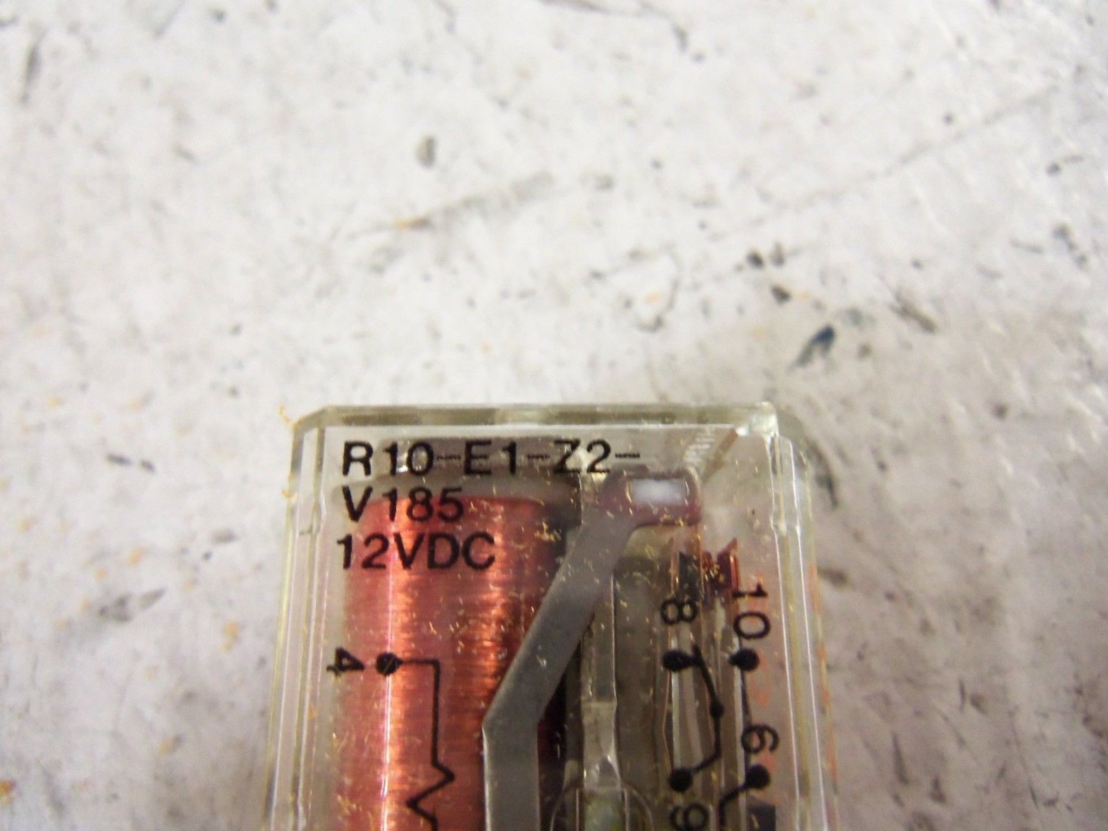 P& B   R10-E1Z2-V185  *NEW*