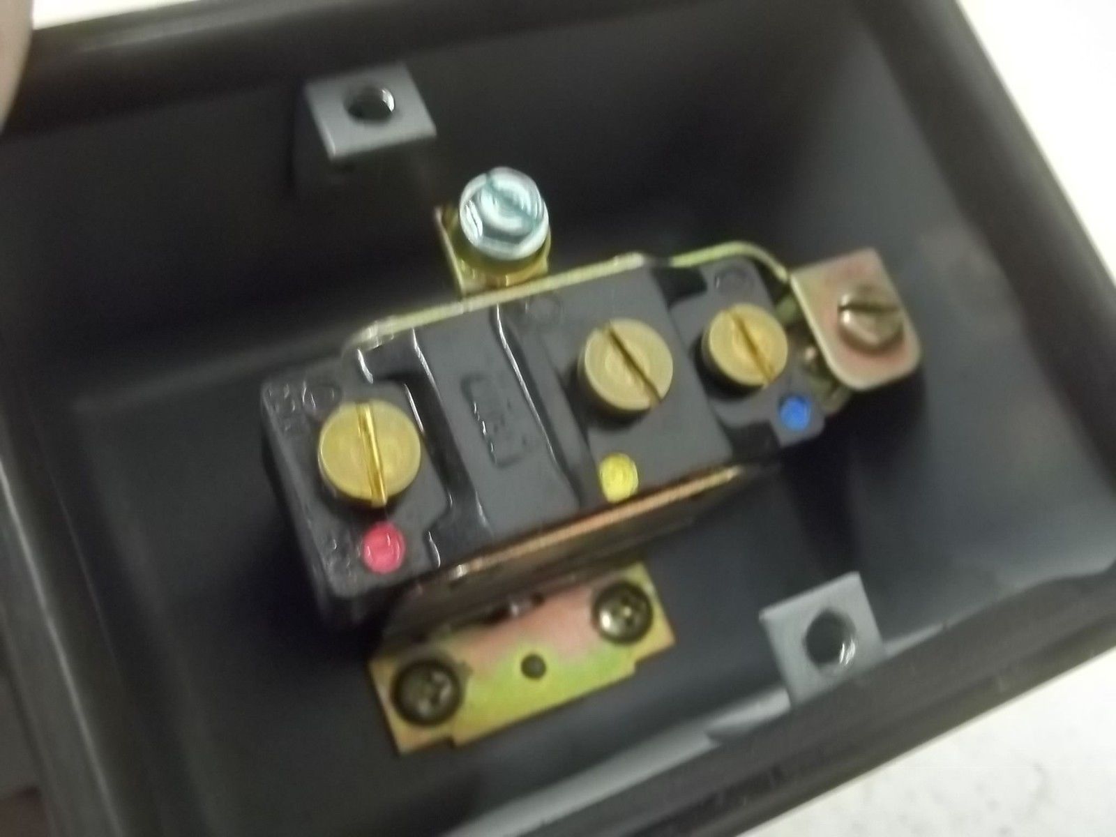 PENN F61MD-2 FLOW CONTROL NSNP
