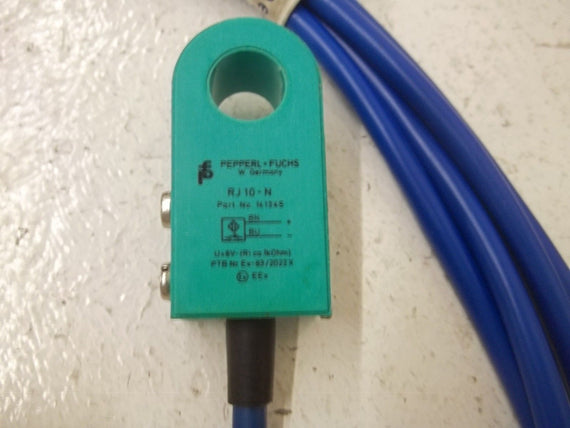 PEPPERL+FUCHS RJ10-N RING INDUCTIVE PROXIMITY SENSOR *USED*