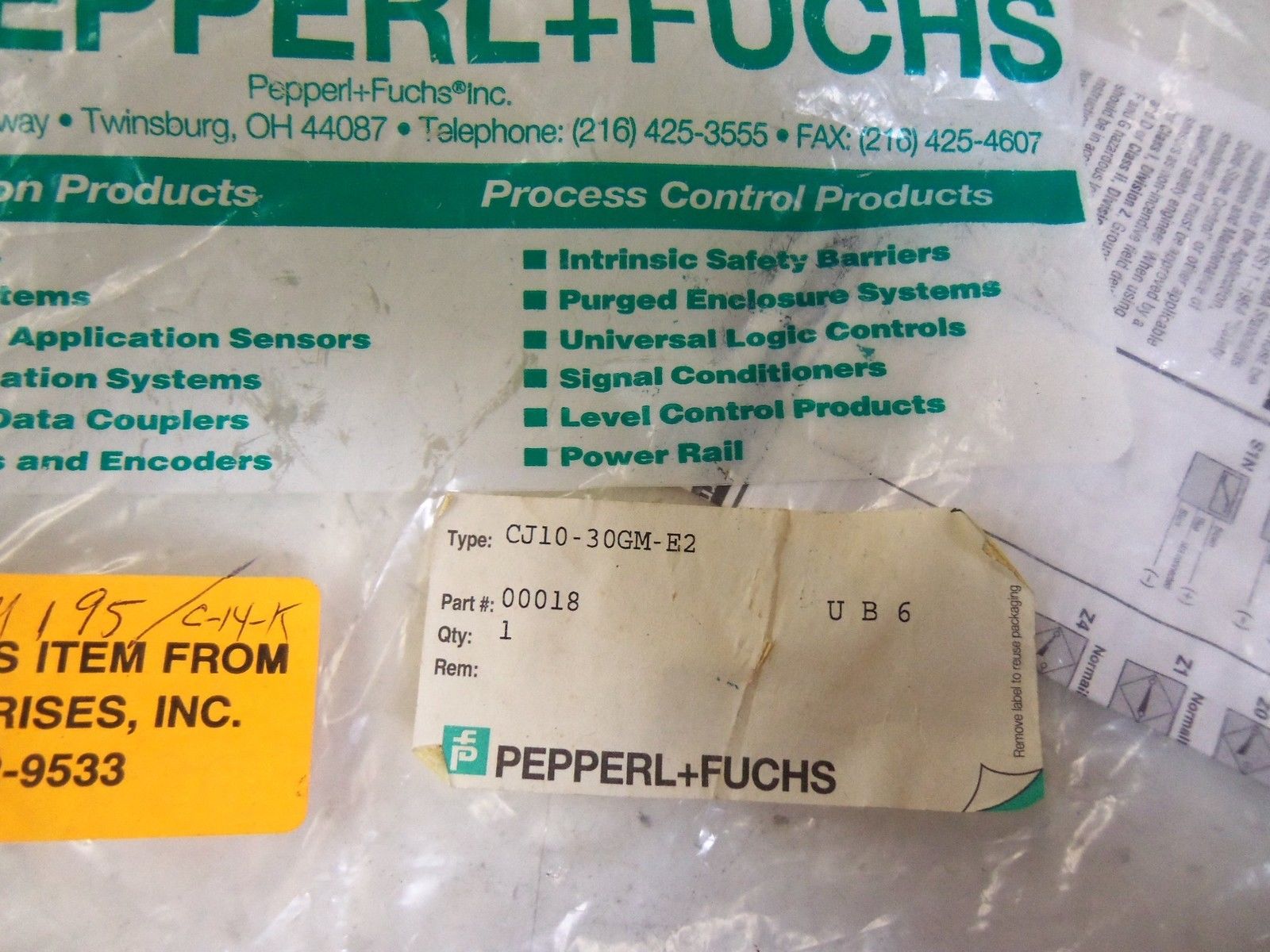 PEPPERL+FUCHS CJ10-30GM-E2 PROXIMITY SENSOR *USED*