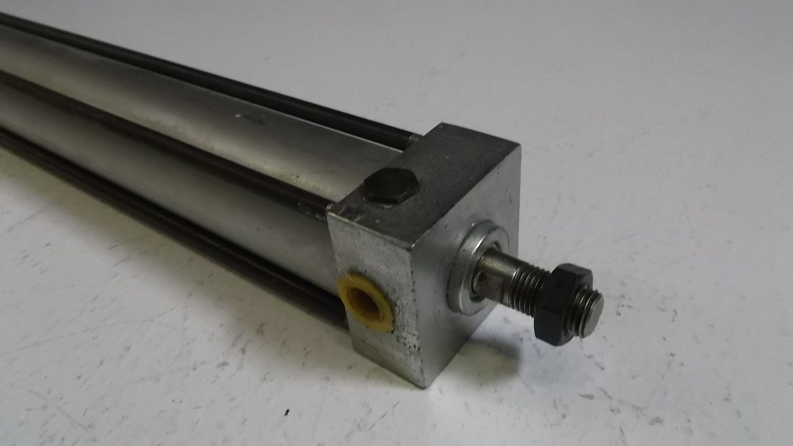 PHD ML-23217 AIR CYLINDER UNMP