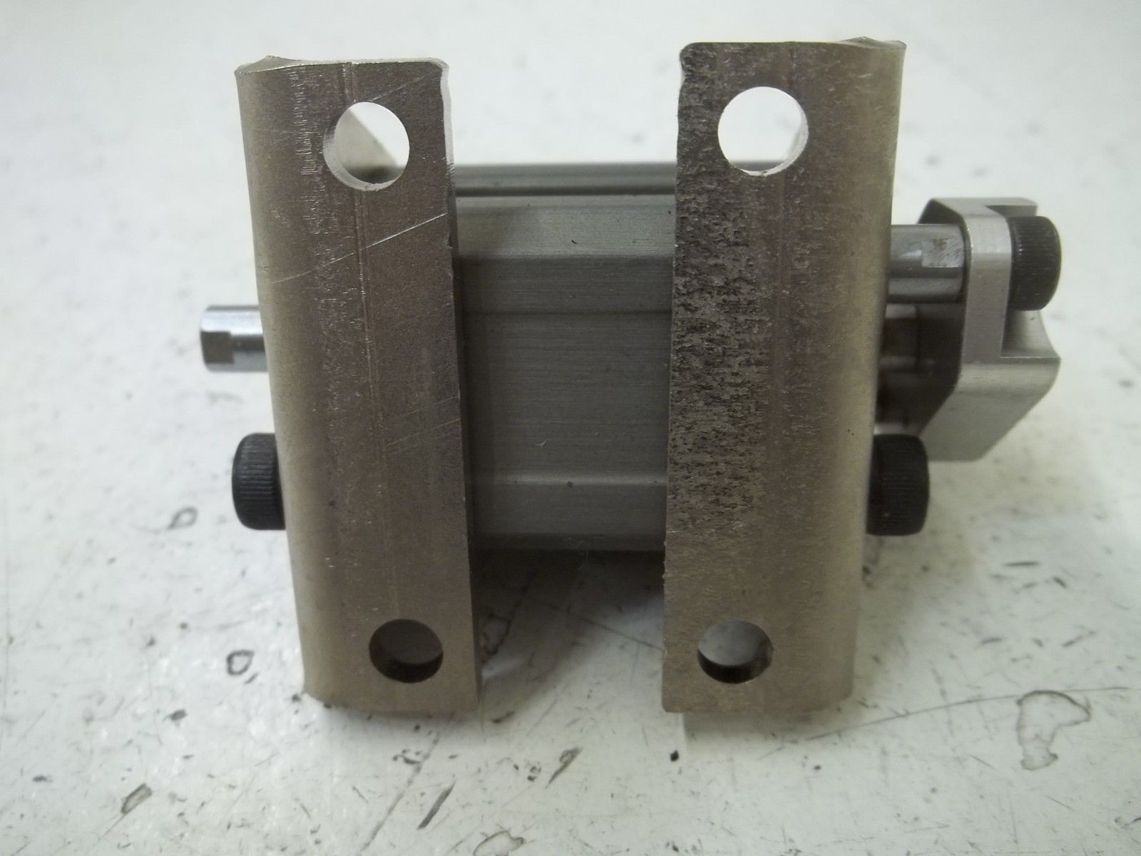 PHD, INC. CTD5J16X5-BB PNEUMATIC CYLINDER NSNP