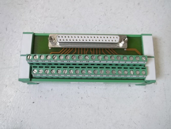 PHOENIX CONTACT UM45-D35SUB/B BREAK OUT MODULE *USED*
