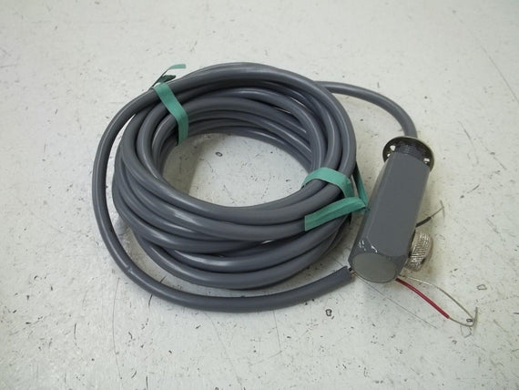 PHOTOSWITCH 47CN4-4002 SENSOR (AS PICTURED)  *NEW NO BOX*