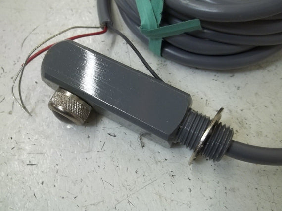 PHOTOSWITCH 47CN4-4002 SENSOR (AS PICTURED)  *NEW NO BOX*