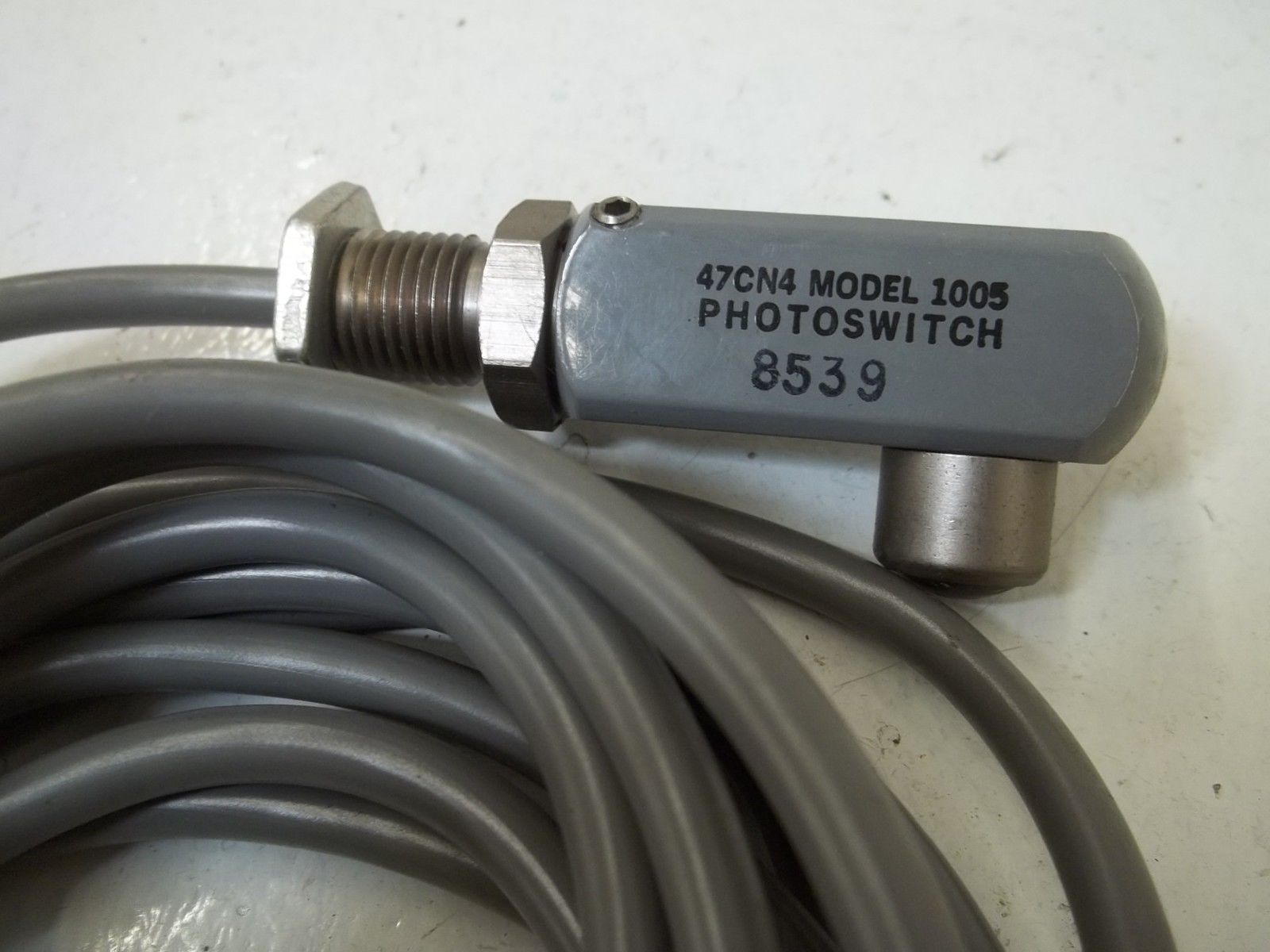 PHOTOSWITCH 47CN4 MODEL 1005 PHOTO ELECTRIC SENSOR UNMP