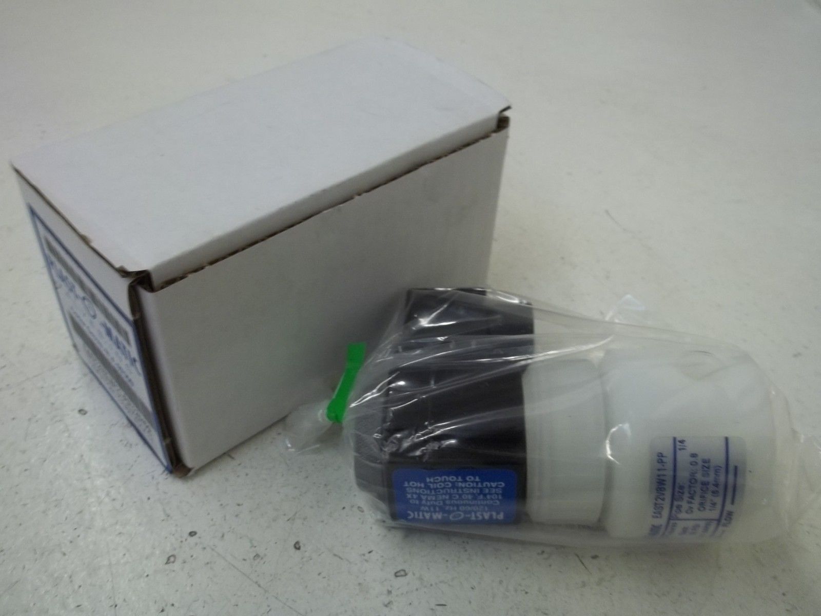 PLAST-O-MATIC EAST2V8W11-PP120/60 1/4" POLYPRO SOLENOID VALVE NSMP