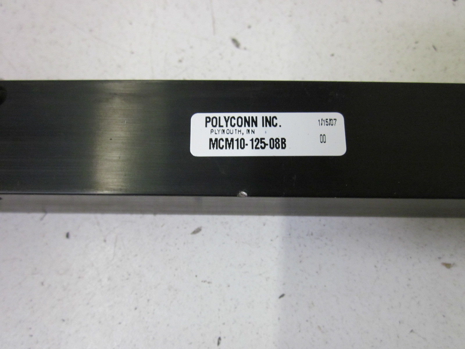POLYCONN. INC. MCM10-125-08B NSNP OUT OF  A BOX