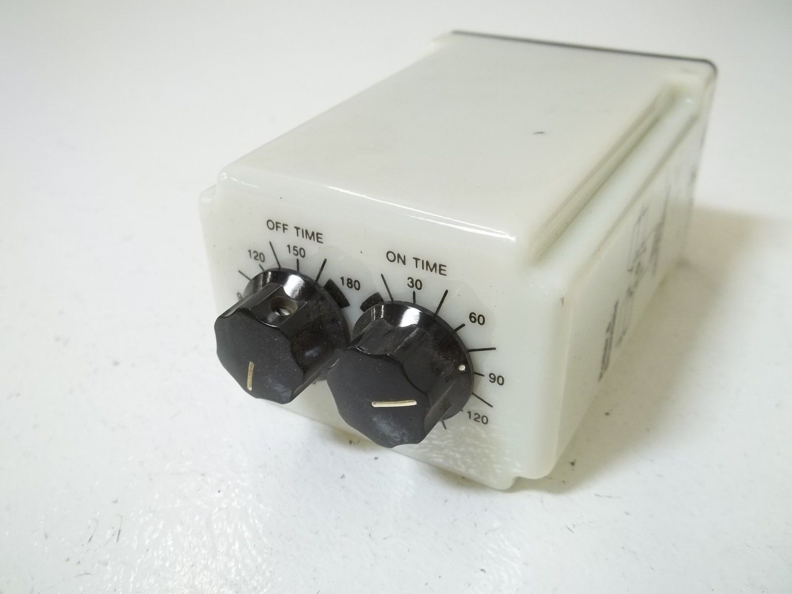 POTTER & BRUMFIELD CRB-48-70180 TIME RELAY 1.8 TO 180 SEC. *USED*