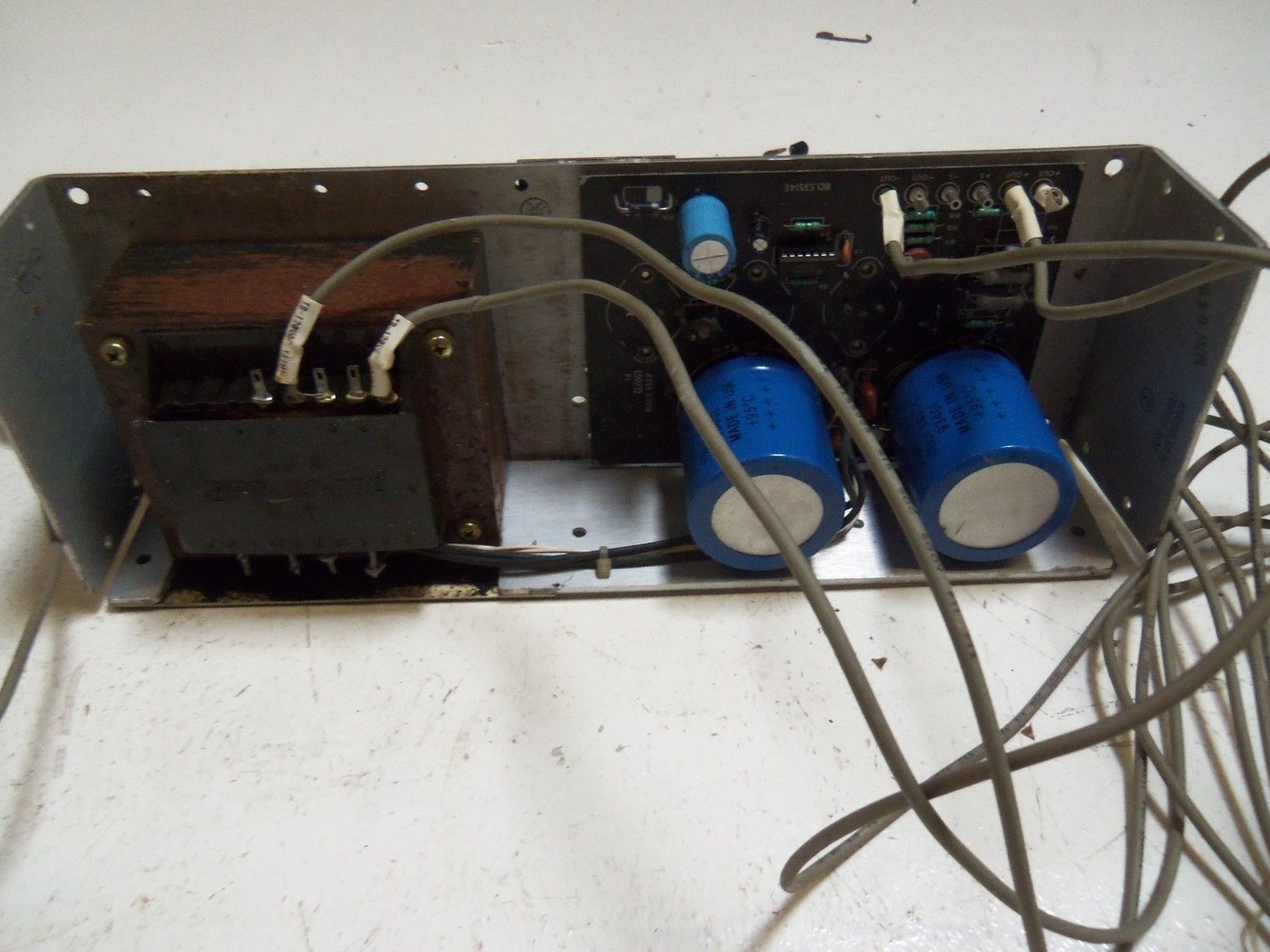 POWER-ONE HE28-6-A POWER SUPPLY UNMP