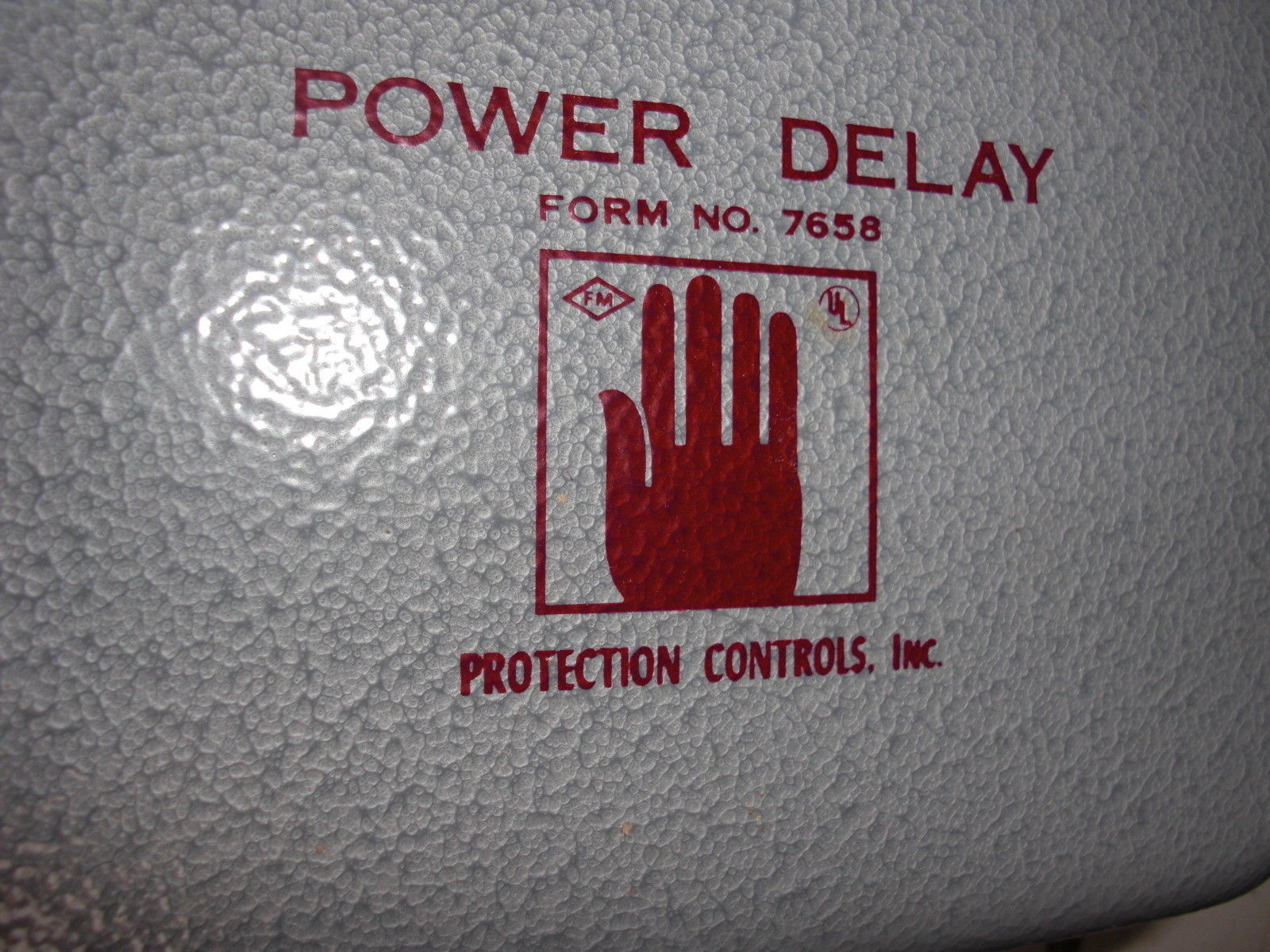 PROTECTION CONTROLS INC 7658 *NEW IN BOX*