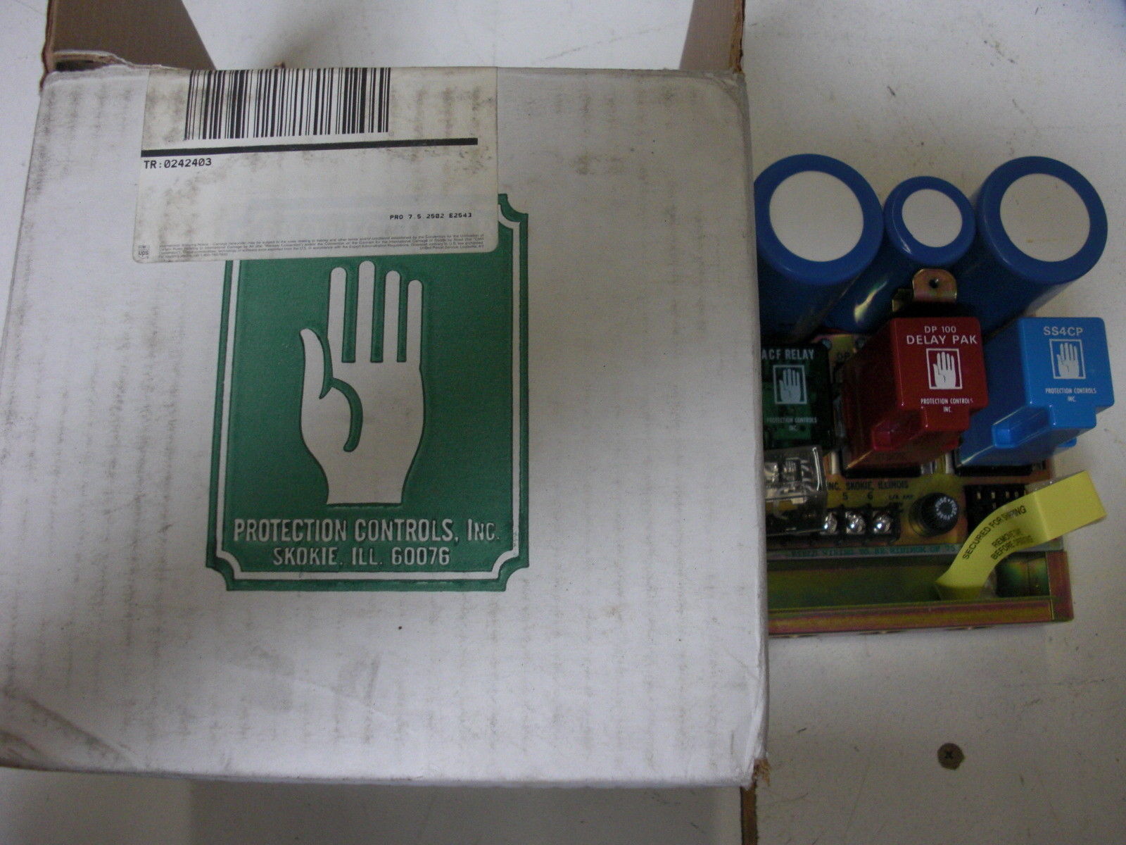 PROTECTION CONTROLS INC 7658 *NEW IN BOX*