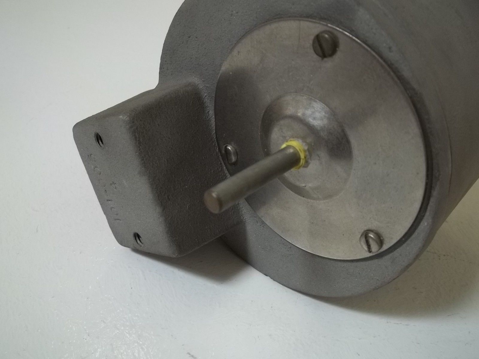 PROXIMITY CONTROLS, INC. 12AD0 ROTARY POSITION  INDICATING SWITCH UNMP