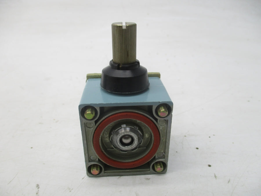 TELEMECANIQUE Z C2 JE 015 NSMP