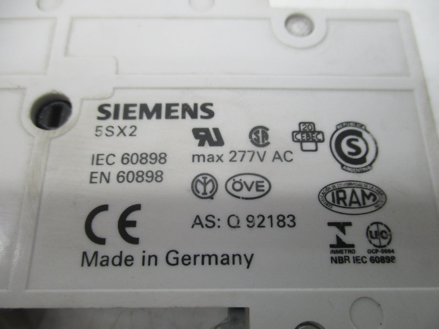 SIEMENS 5SX21 230/400V 2A (AS PICTURED) UNMP