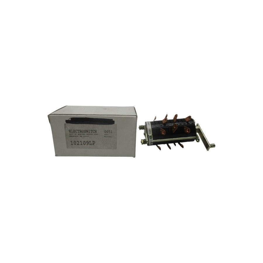 ELECTROSWITCH 102109LP SER. 102 600VAC 7-1/2A  NSMP