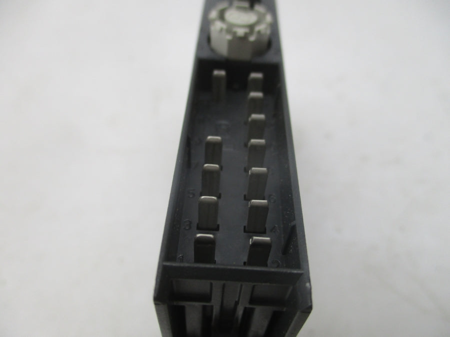 SIEMENS 6ES7132-4BD32-0AA0 24VDC 2A UNMP