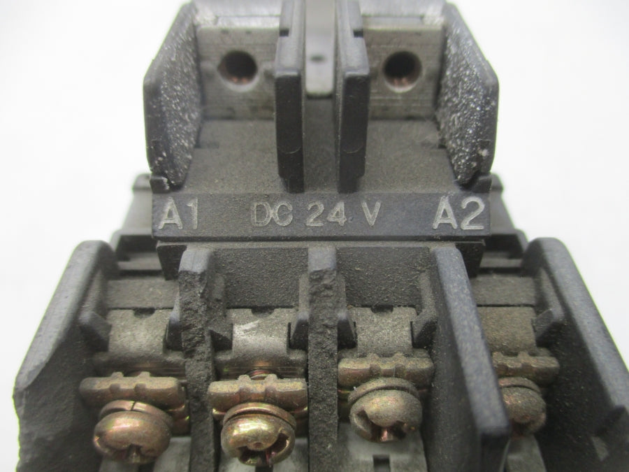 FUJI ELECTRIC 4GC0A0 SC-03/G 24VDC (AS PICTURED) UNMP