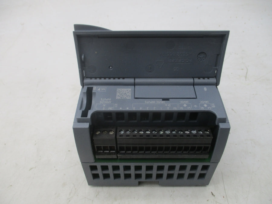 SIEMENS 6ES7211-1AE40-0XB0 24VDC 0.9A NSNP