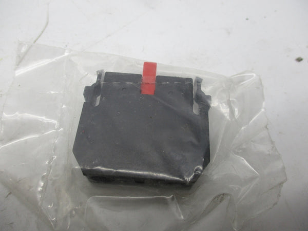 CUTLER HAMMER E22B1 SER. A1 110/120V 6A (PKG OF 9) NSMP