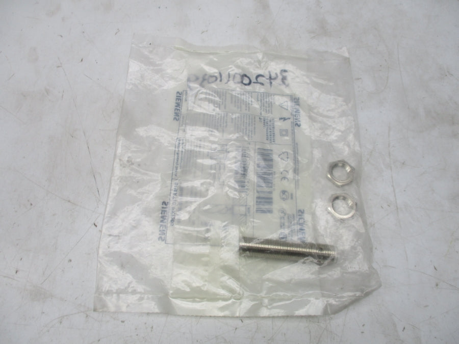 SIEMENS 3RG4012-3CD00 15-34VDC 0.2A NSMP
