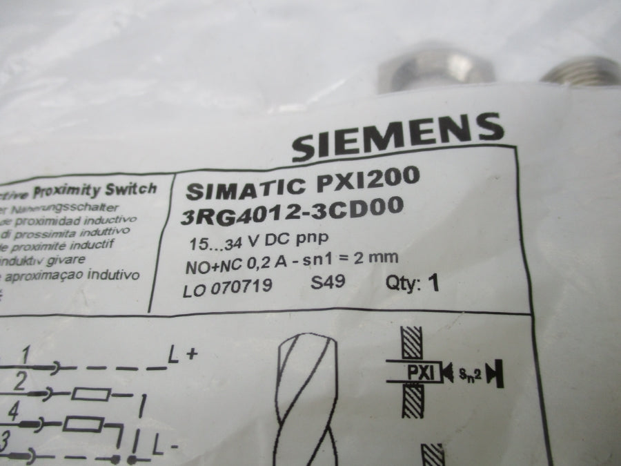 SIEMENS 3RG4012-3CD00 15-34VDC 0.2A NSMP