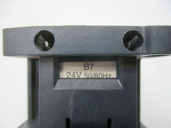 TELEMECANIQUE LC2D09B7 24V (AS PICTURED) NSNP