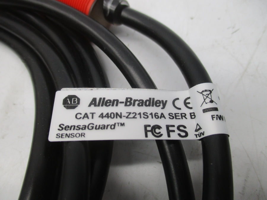 ALLEN BRADLEY 440N-Z21S16A SER. B F/W 1.005 REV. 1.0 NSNP