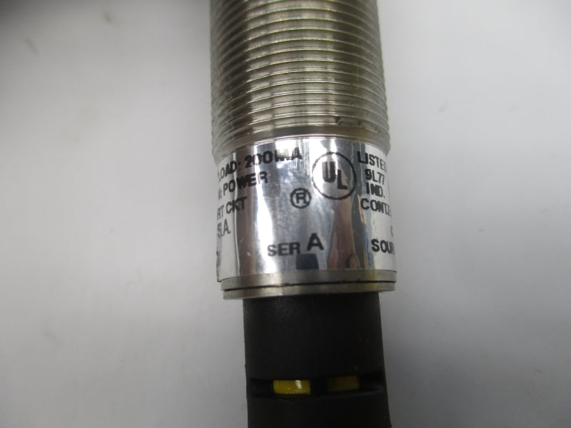 ALLEN BRADLEY 871TM-D5NP18-HX SER. A 10-30VDC NSNP
