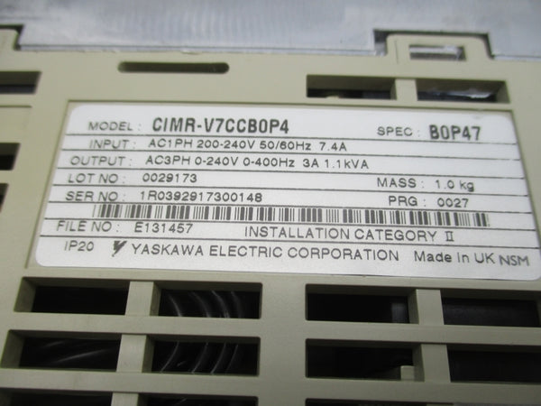 YASKAWA CIMR-V7CCB0P4 200-240V 7.4A UNMP