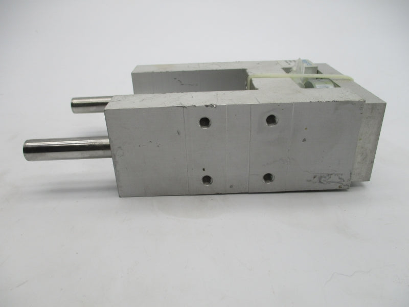 FESTO FENG-32-30- 23320585 UNMP
