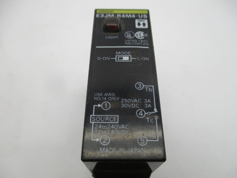 OMRON E3JM-R4M4-US 250VAC 3A NSNP