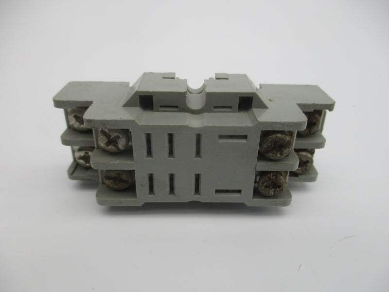 DAYTON 2A582E 300VAC 10A UNMP