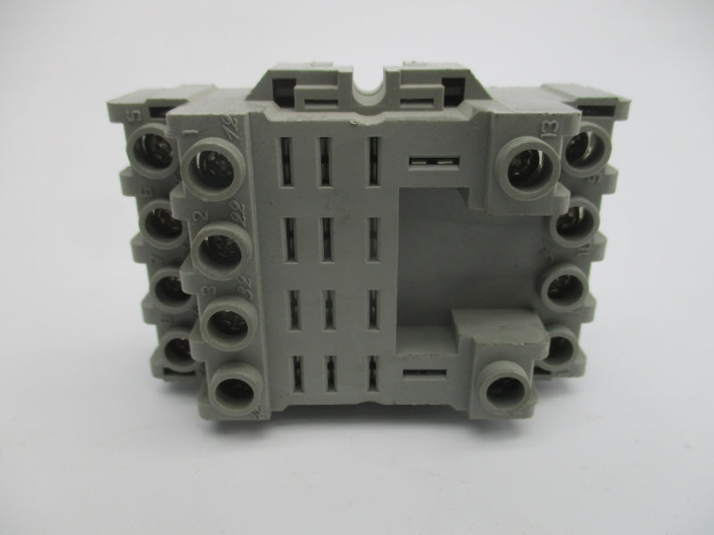 IDEC SH4B-05C 300V 10A NSNP