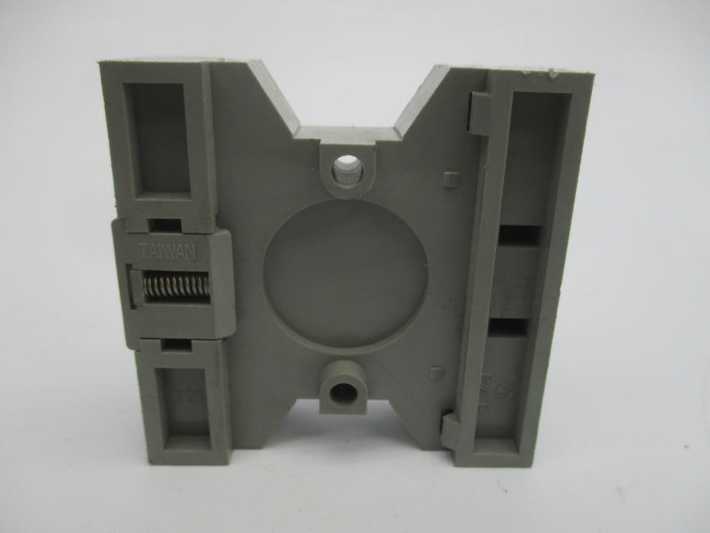 IDEC SR3P-06 300V 10A NSNP