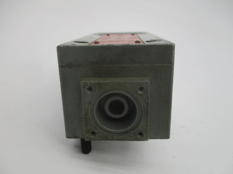 ALLEN BRADLEY 802X-L17 SER. 2 600V 1.2A (AS PICTURED) UNMP