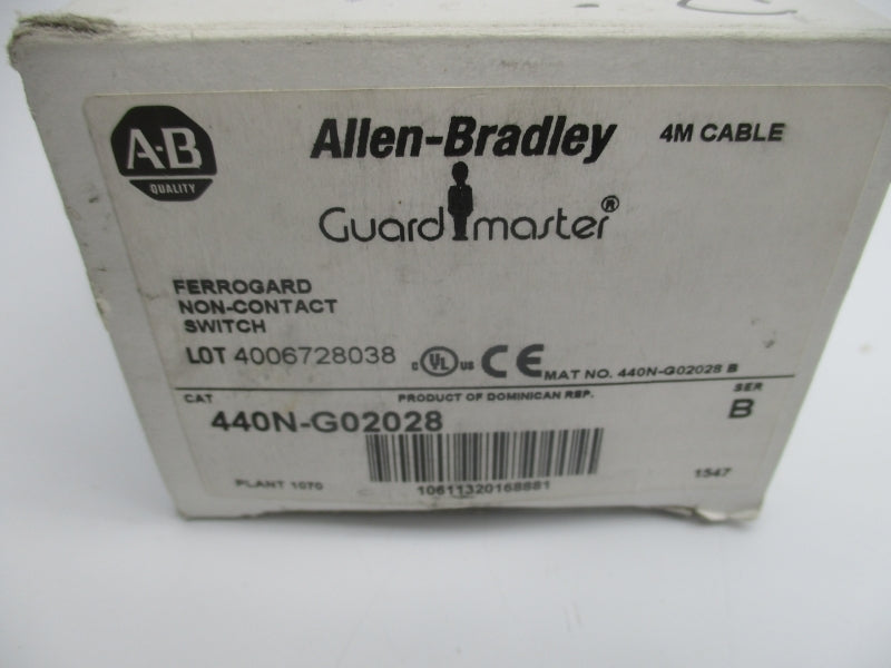 ALLEN BRADLEY 440N-G02028 SER. B 250VAC 2A (WH) NSMP