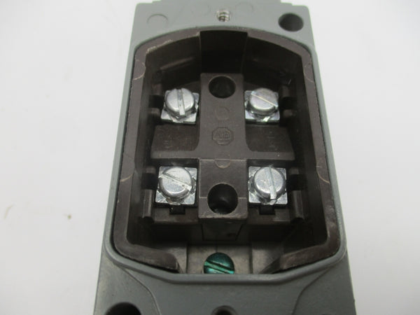 ALLEN BRADLEY 802T-B SER. D 120-600VAC 600A NSMP