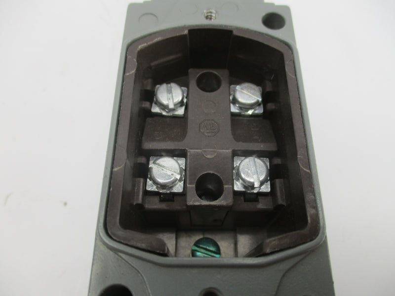 INDUSTRIAL SPARE PART 802T-B SER. D 120-600VAC 600A NSMP