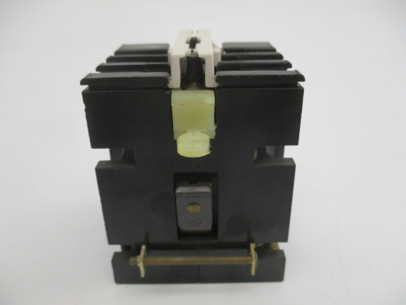 GENERAL ELECTRIC CR120C08322AA SER. A 120/110V NSNP