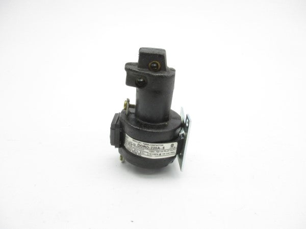MECURY DORO-220A-.5 220V 10A NSMP