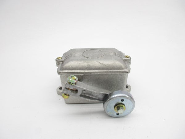 JOSLYN CLARK HLA-3 A102-231413A-3 600V 25A NSMP