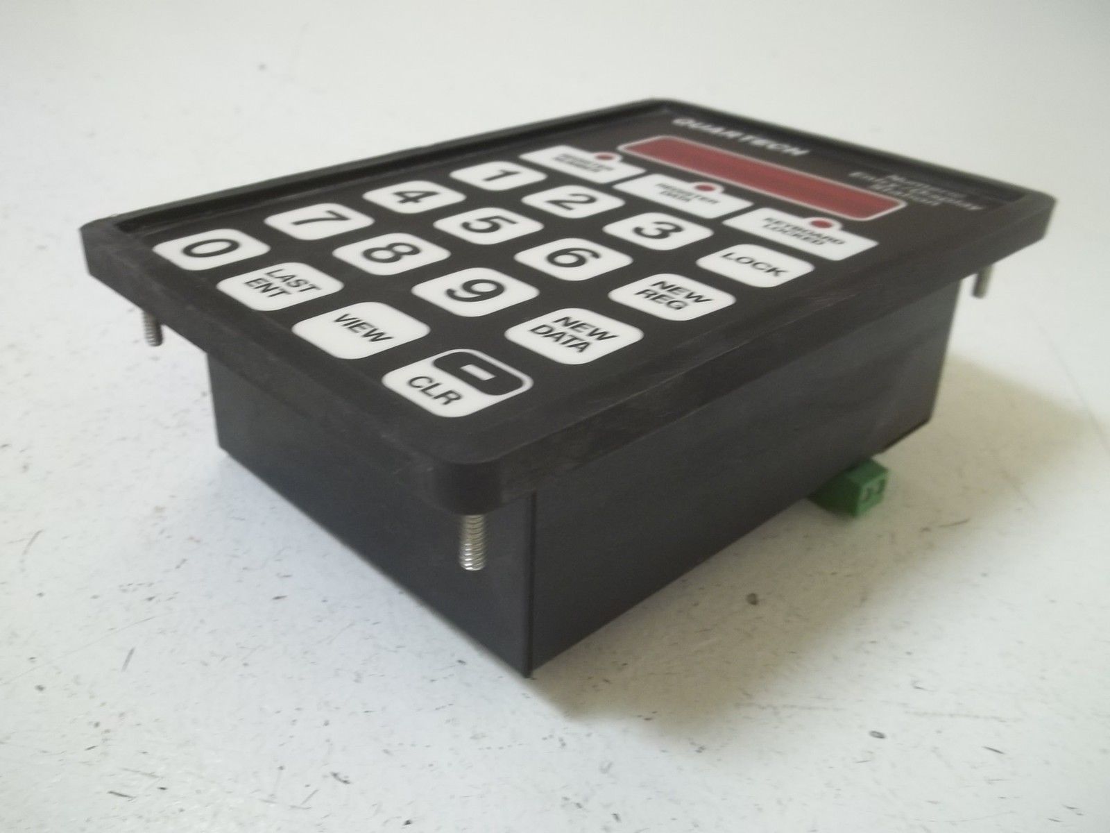 QUARTECH 8330GMX ENTRY/DISPLAY STATION UNMP