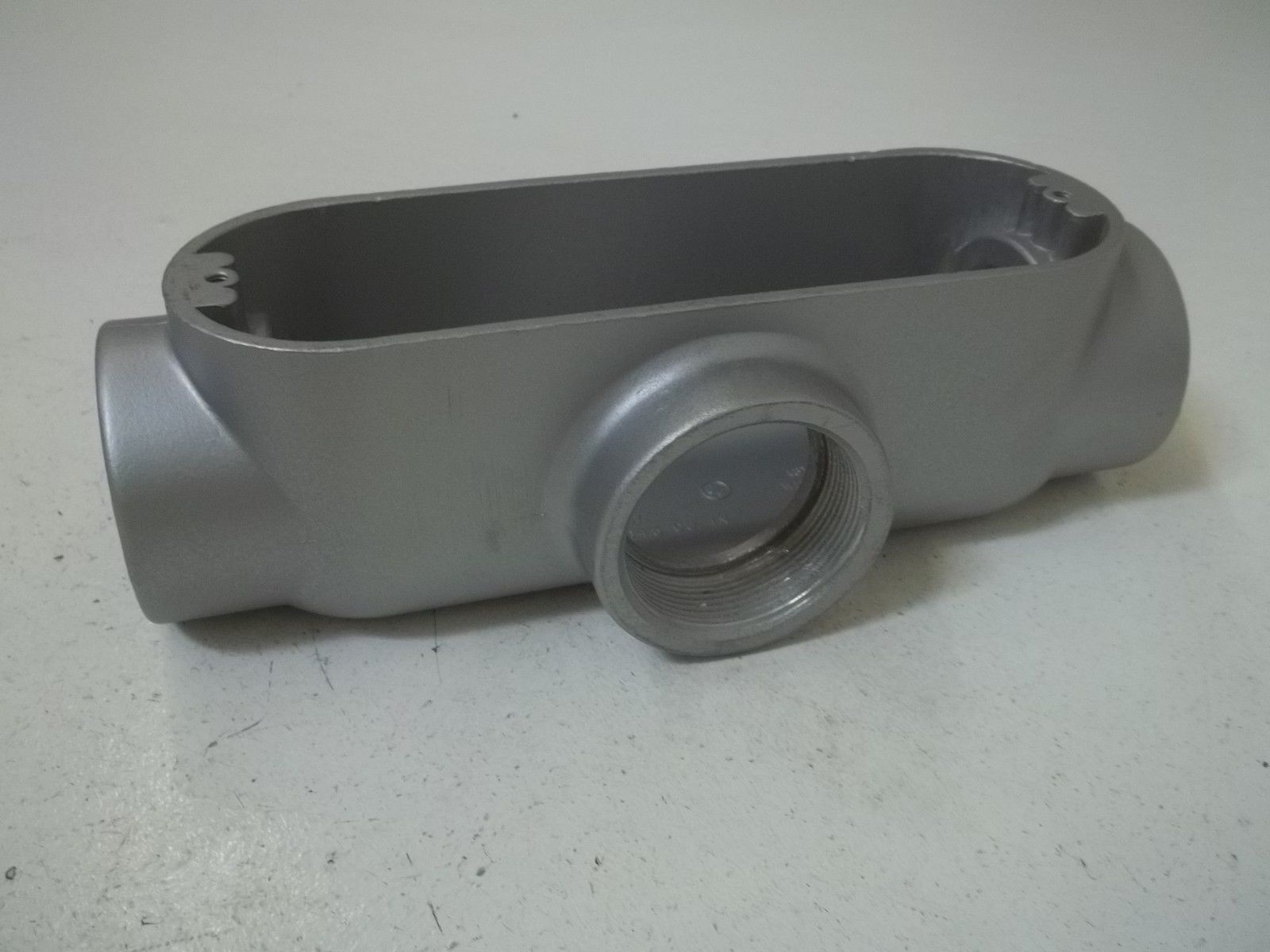 RED DOT AT-6 2" CONDUIT BODY T STYLE NSMP