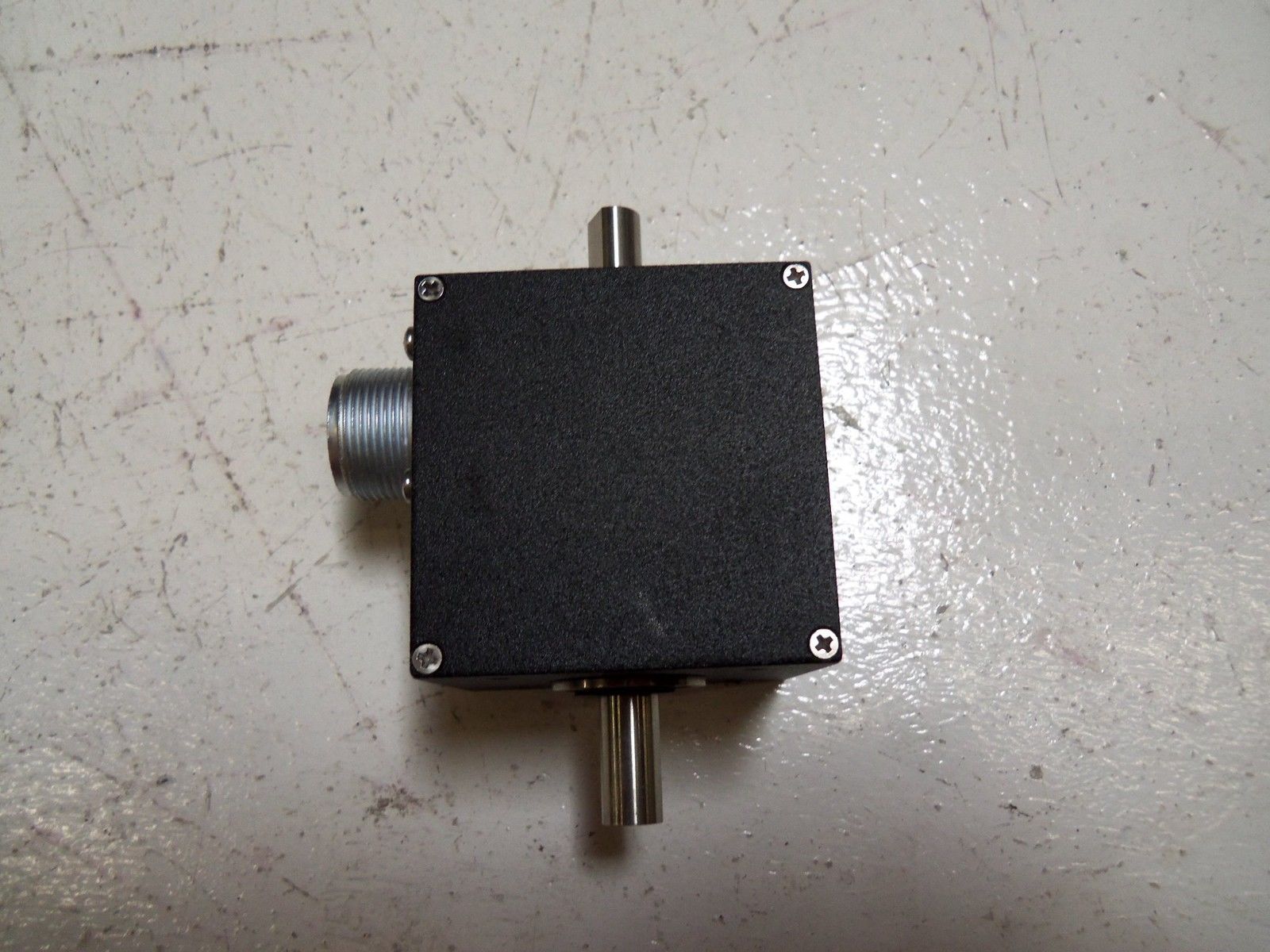RED LIONS CONTROL 4610020 SHAFT ENCODER UNMP