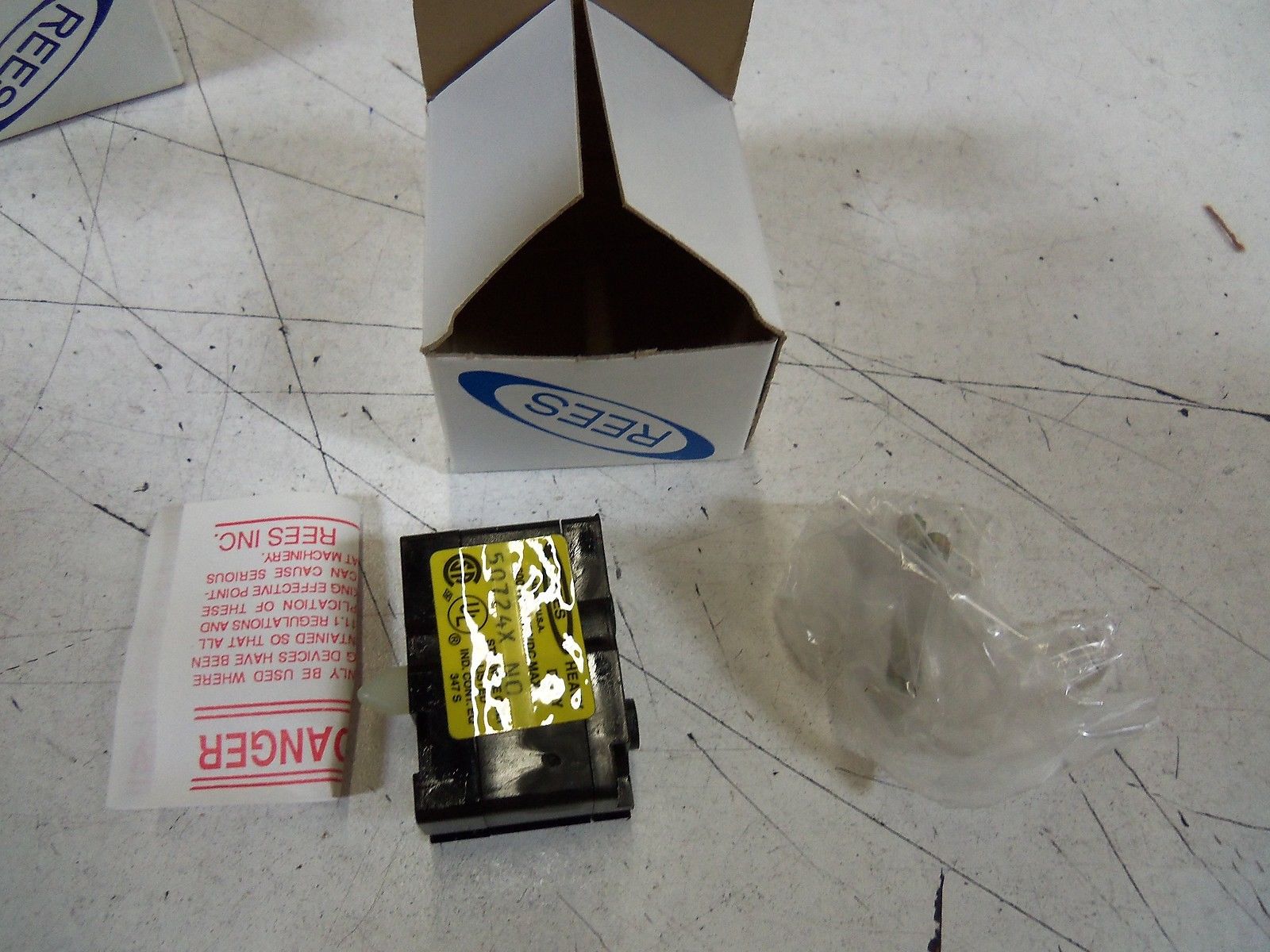 REES 50724000 *NEW IN BOX*