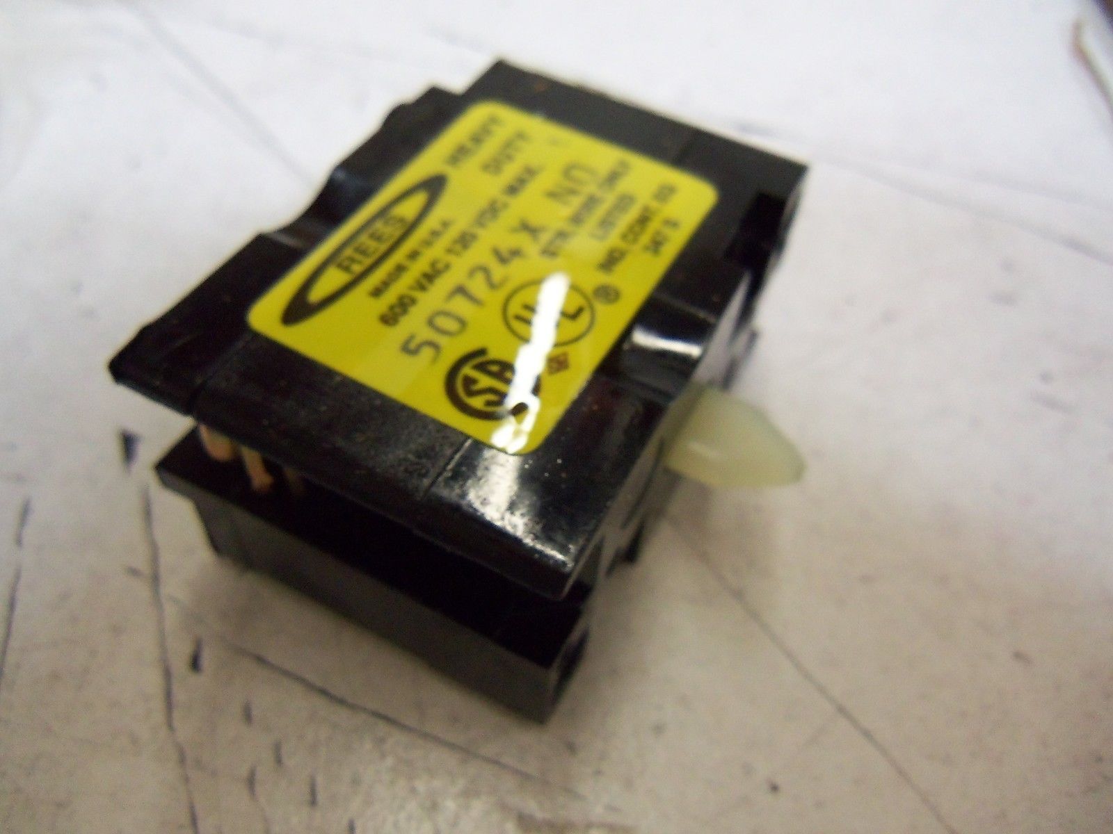 REES 50724000 *NEW IN BOX*