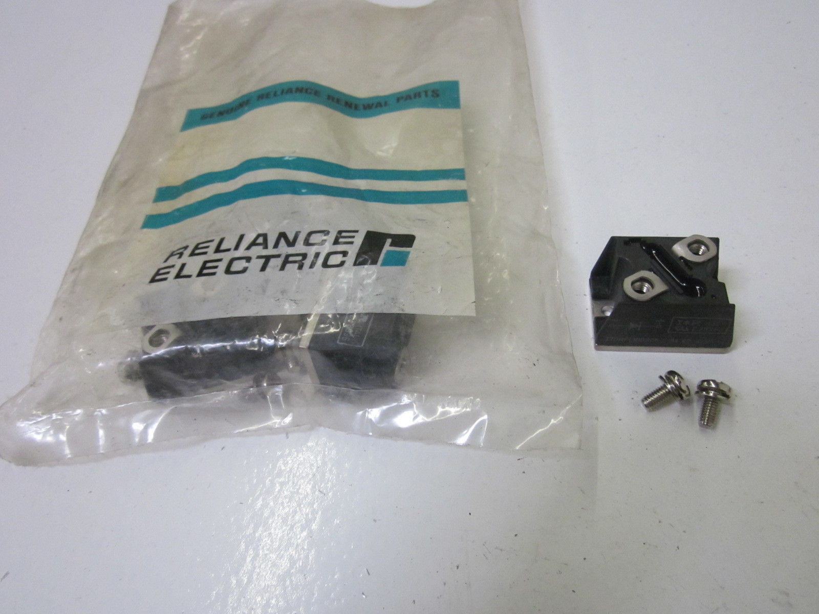 RELIANCE ELECTRIC 701819-32AR NSMP