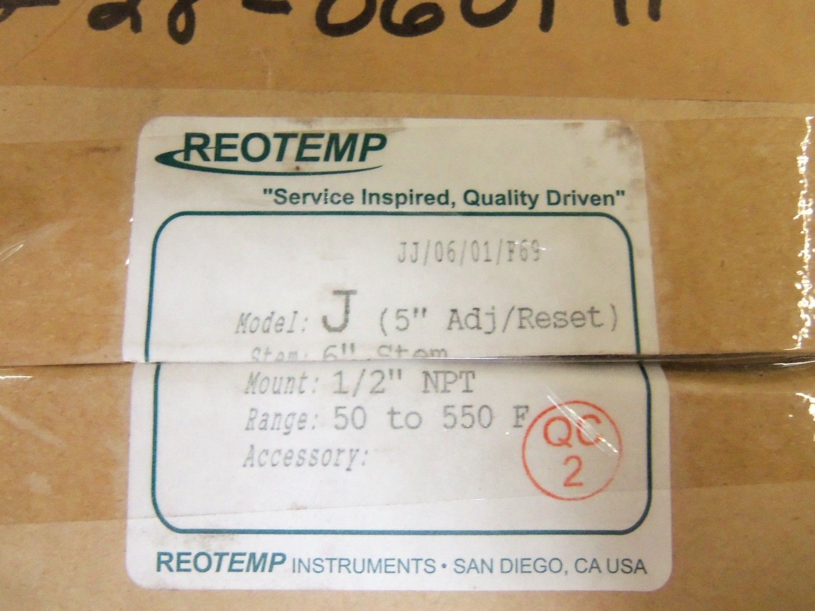 REOTEMP JJ/06/01/F69 50 TO 550 F BIMETAL THERMOMETER NSMP